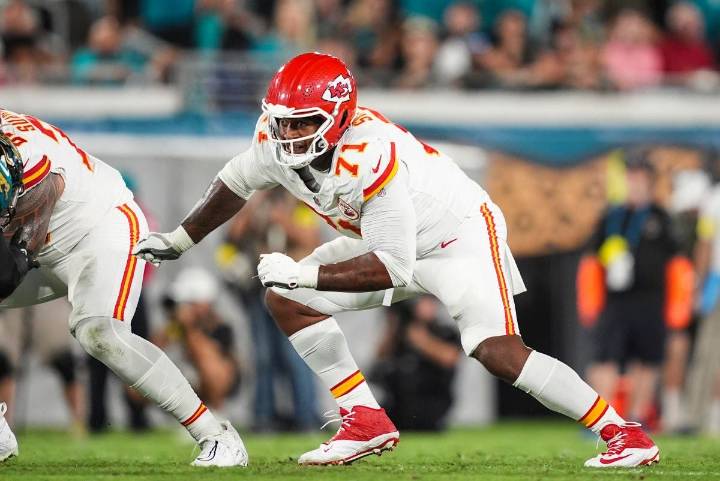 Josh Simmons Makes Subtle Move After Chiefs’ Loss to Bills