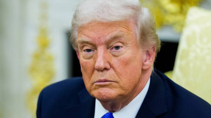 Trump amenaza con tomar acciones legales contra la BBC por el "error de criterio" en una cobertura sobre el asalto al Capitolio