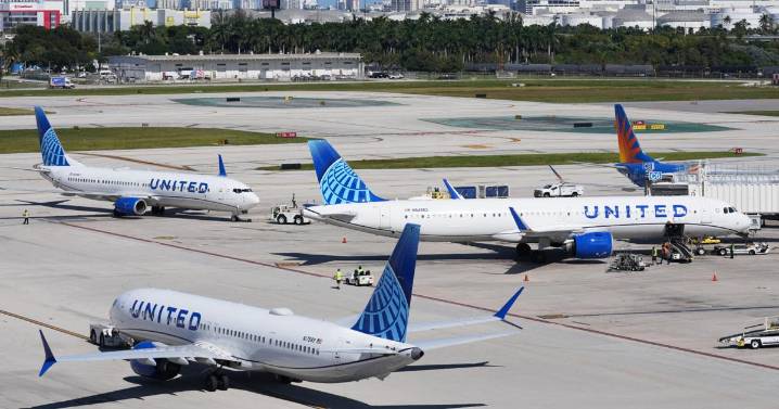 Most air traffic controllers won't get shutdown bonuses