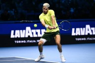 El peso sobre el músculo tocado y el formato de la Copa Davis, las razones de la baja de Alcaraz