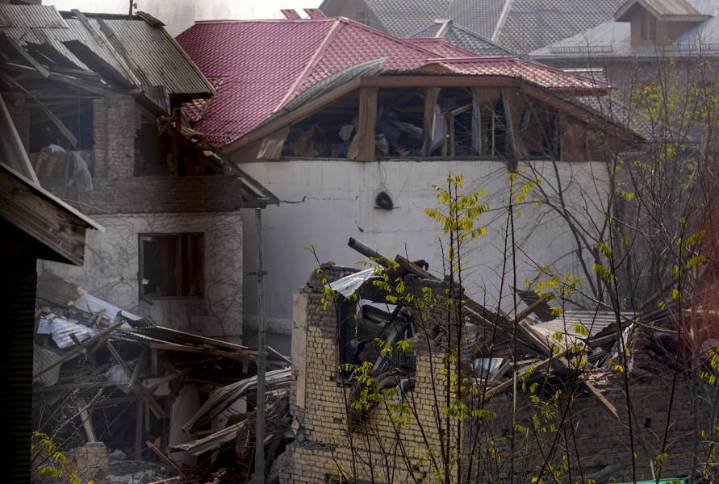 9 killed, 32 injured as explosives seized in terror module case detonate at Nowgam police station