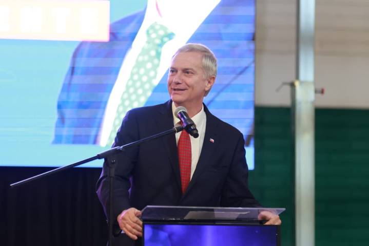 José Antonio Kast: "Hay que unirnos en torno a la causa que es Chile"