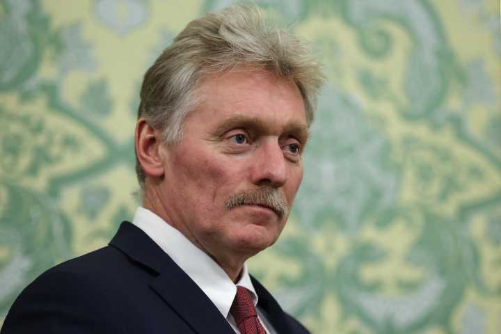 Kremlin, describing 'information frenzy,' declines to comment on Ukraine negotiations