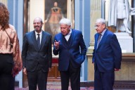 Los históricos del PSOE exigen elecciones: «La democracia está en peligro»