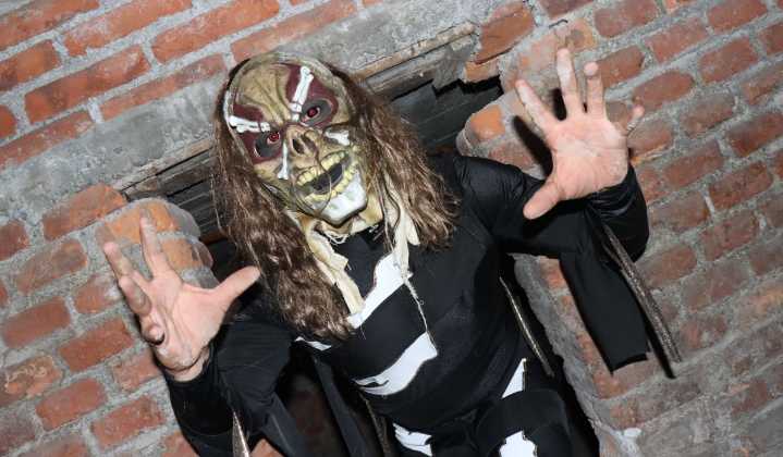 “Se aparecen personas”: Difunto revela los secretos paranormales de las catacumbas de la Arena México