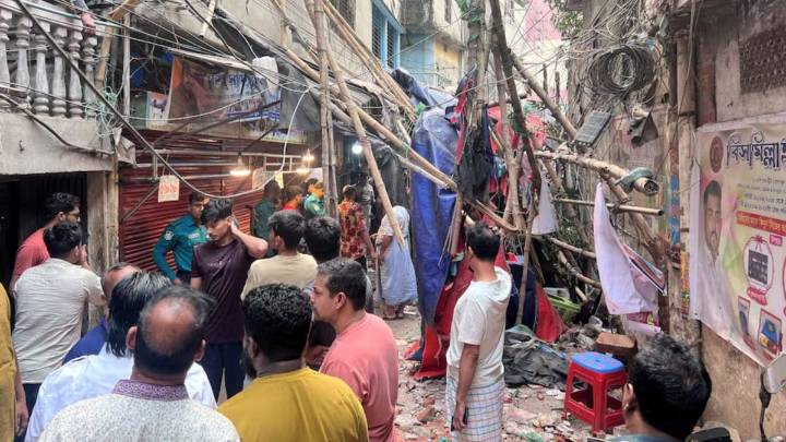 6 Dead, Several Injured As Quake Hits Bangladesh; Major Building Damage Reported