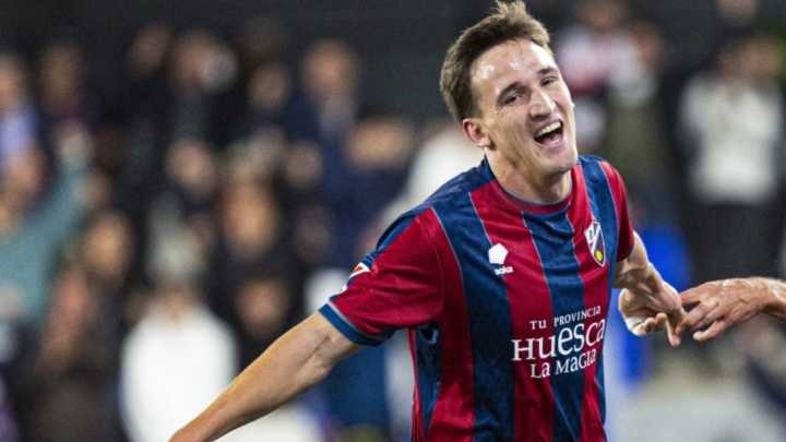 Kortajarena marca el camino del Huesca: "Hemos dado la vuelta a los problemas"