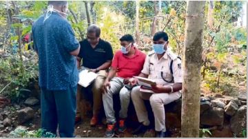 Constable bludgeoned to death with grinding stone