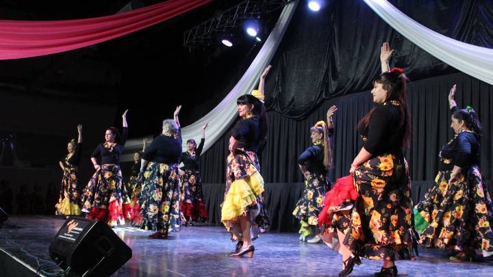 Música de raíz, tradición flamenca y arte urbano en Comodoro