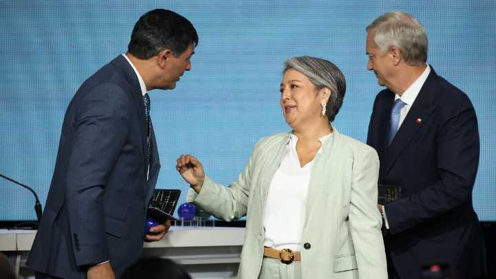 Parisi invitó a Jara y Kast a su programa "Bad Boys": Hará consulta en el PDG para definir apoyo