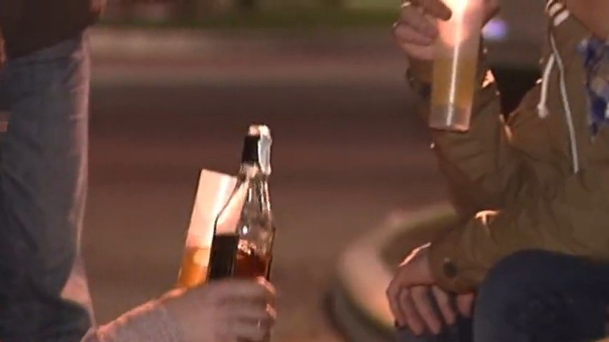 Baixa o consumo de alcol en alumnos adolescentes e o de tabaco e cánnabis cae a mínimos