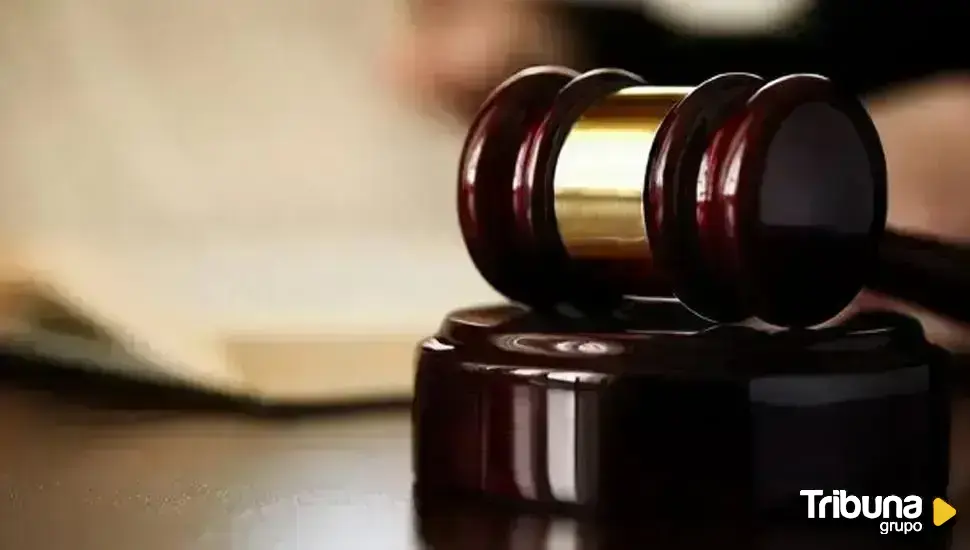 Condenada a 20 años de cárcel por abandonar a su recién nacida en un contenedor de basuras