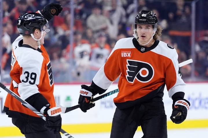 Zegras scores in regulation and shootout as Flyers beat Islanders 4-3; Schaefer tops Bobby Orr mark – Winnipeg Free Press