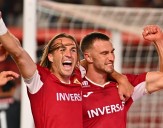 Deportes | El Murcia sobrevive tras verse sometido y vence para seguir con su gran racha en Primera RFEF