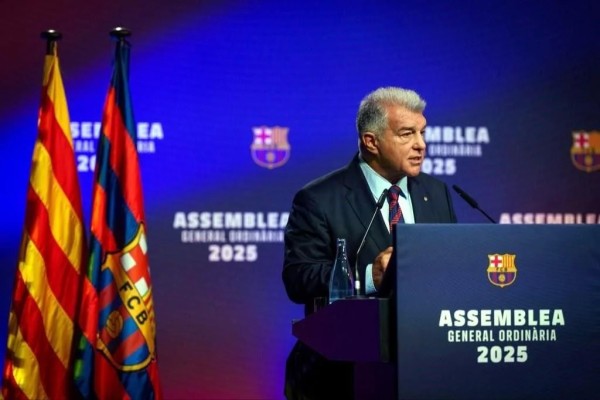 No es realista especular sobre regreso de Messi al Barcelona