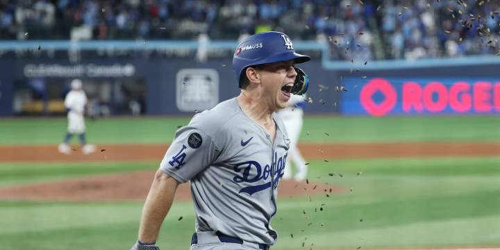 Will Smith homers, catches every inning of World Series