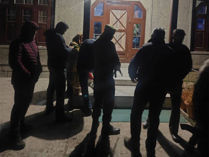 J-K: Counter-Intelligence Kashmir conducts raids at 13 locations