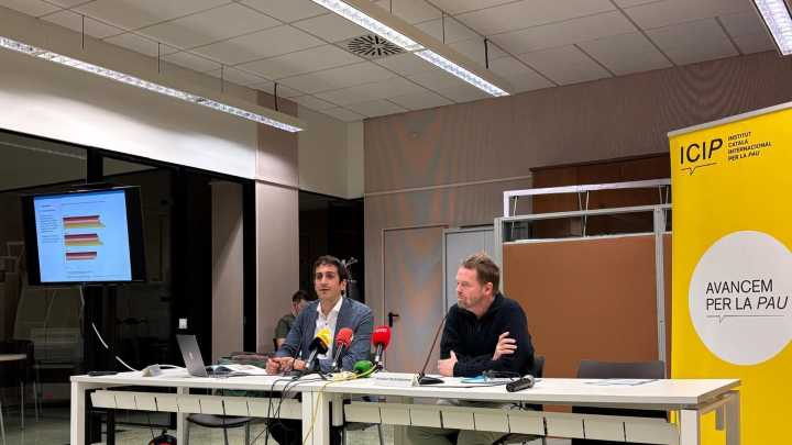 El 51% de los catalanes respalda endurecer penas y expulsar a los delincuentes inmigrantes