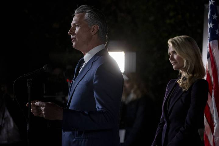 California Overwhelmingly Approves Prop. 50, Democrats Celebrate