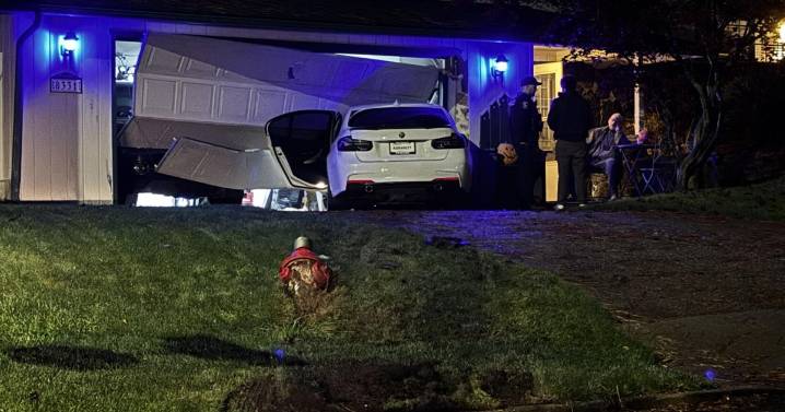 Driver crashes into garage in Spokane's Shiloh Hills neighborhood