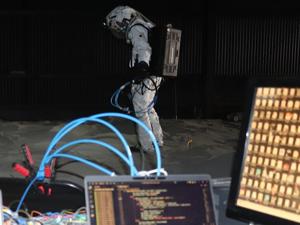 Robotic trousers allow astronauts to move more freely in space