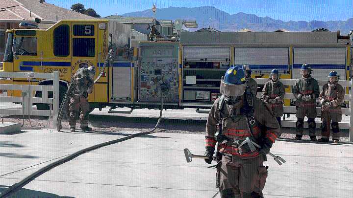 Arde en llamas vivienda cerca del Country Club Las Vegas