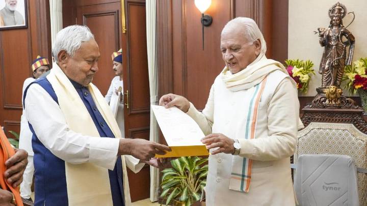 Nitish Kumar meets Governor as NDA prepares to form new government in Bihar