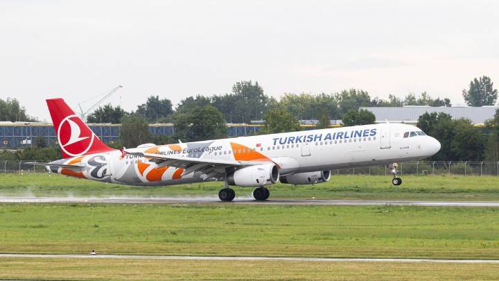 Más aerolíneas ajustan operaciones: Turkish Airlines suspende vuelos a Venezuela