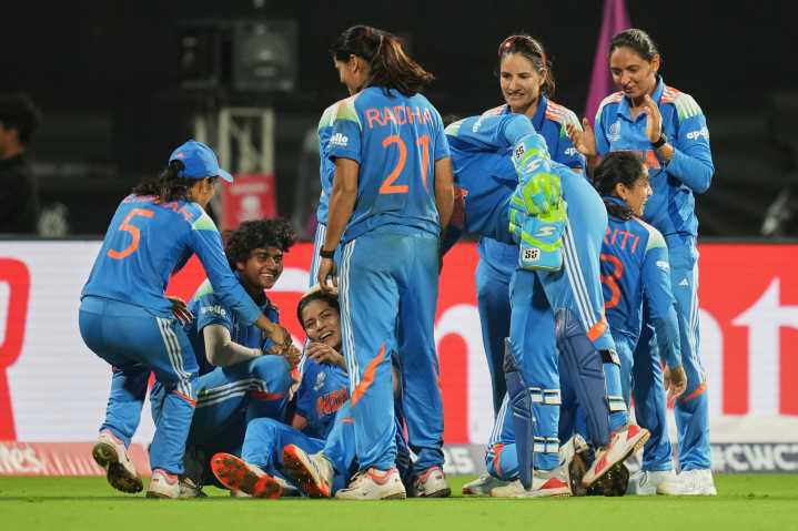 Film Stars Hail History Makers: Team India's Maiden Cricket World Cup Glory celebrated