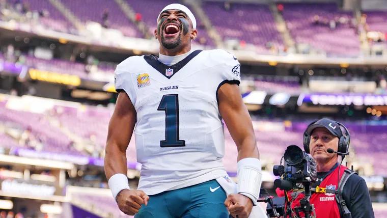 How Jalen Hurts can pass Carson Wentz, make Eagles history vs. Cowboys