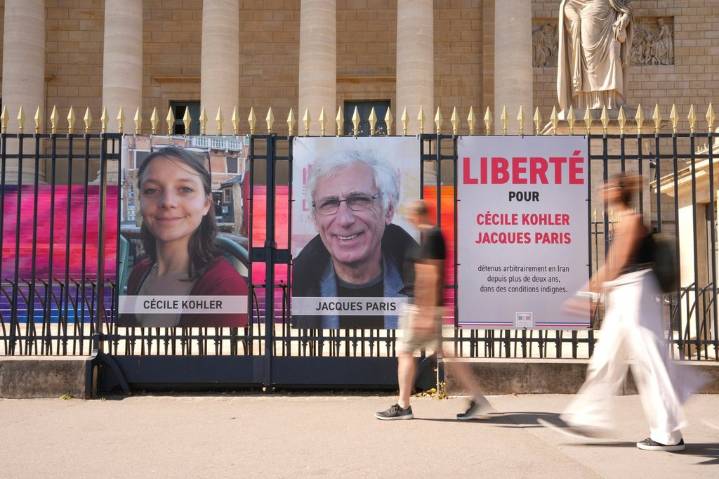 2 French nationals freed from Iranian prison after more than 3 years in detention