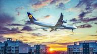 Lufthansa Cuts Airbus A340 US Flights by 50% This Winter