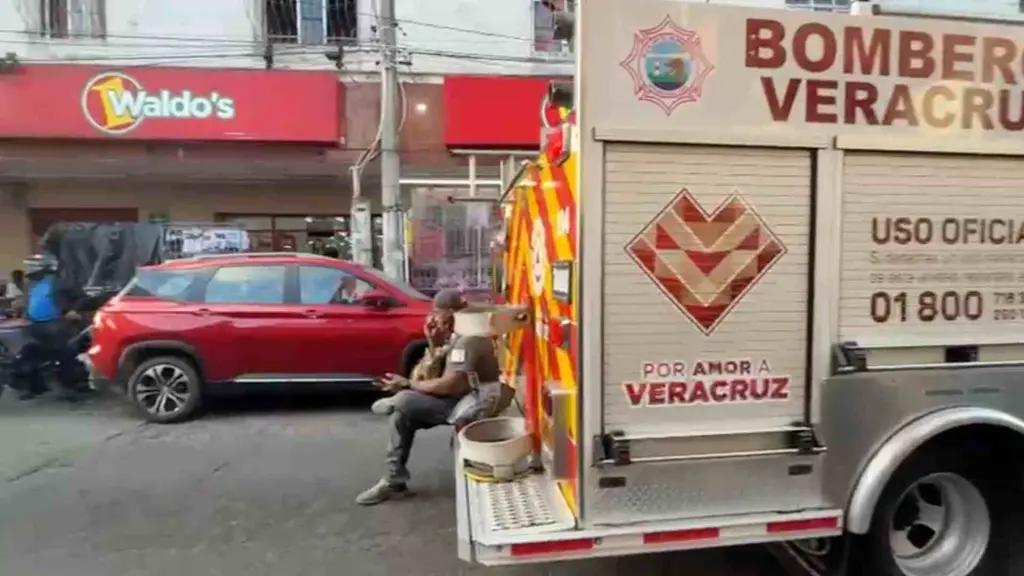 Cuatro personas resultaron intoxicadas en tienda Waldo’s en Veracruz