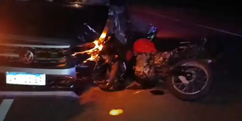 Accidente fatal en la Ruta 34: Un motociclista murió tras chocar de frente contra una camioneta