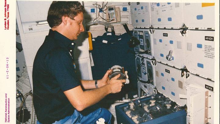 How a Wisconsin student got NASA to make paper in space 40 years ago