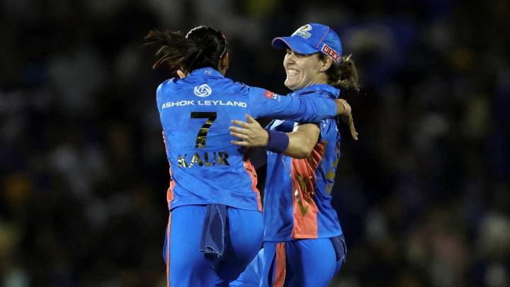 After World Cup win, Harmanpreet sacrifices Rs 1 crore, slips to MI's 2nd retention