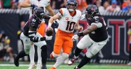 Broncos rally to beat Texans 18