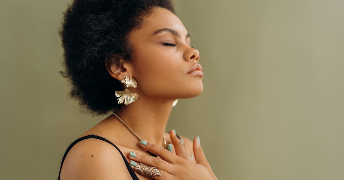 ¿Molesto? ¿Cansado? Suspirar en realidad es bueno para tu salud