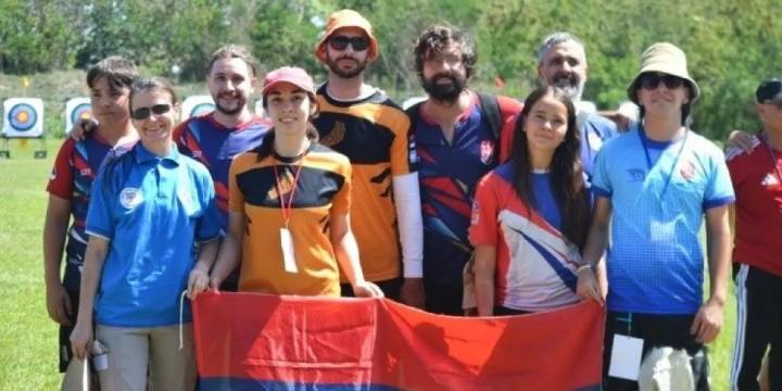 Misioneros con puntería fina: Tucumán fue testigo de su podio nacional en tiro con arco