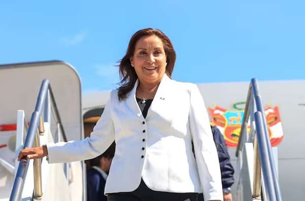 DINA BOLUARTE SOLICITÓ PENSIÓN VITALICIA Y OTROS BENEFICIOS AL CONGRESO TRAS SU VACANCIA