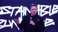 Elon Musk convence a los accionistas de Tesla de que merece un bonus de un billón de dólares