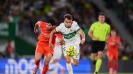 Oyarzabal salva un empate para la Real en Elche desde el punto de penalti (1
