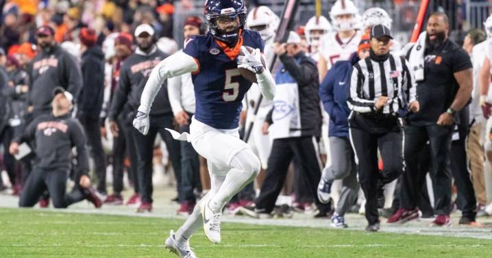 Virginia players, fans revel in victory over Virginia Tech