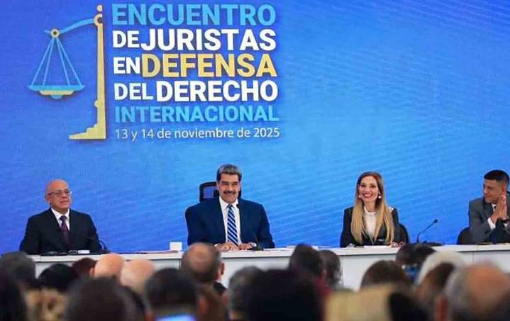 Presidente Nicolás Maduro clausura Encuentro de Juristas en Defensa del Derecho Internacional