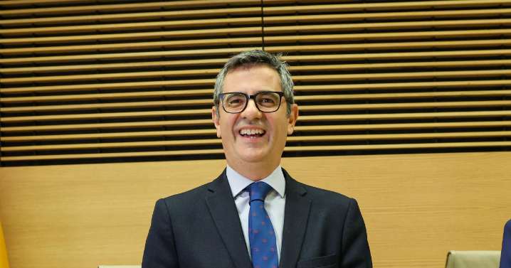 Ortega Smith retrata a Bolaños por la amnistía: «Fue su Gobierno el que dijo que era imposible y que no cabía en la Constitución»