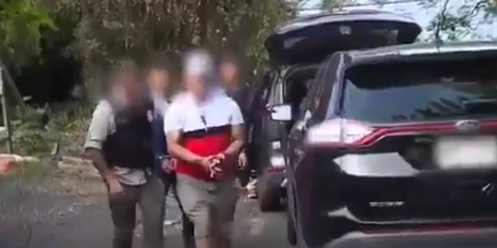 Dos presuntos miembros de la banda criminal venezolana Tren de Aragua fueron arrestados en Hawaii durante una redada federal