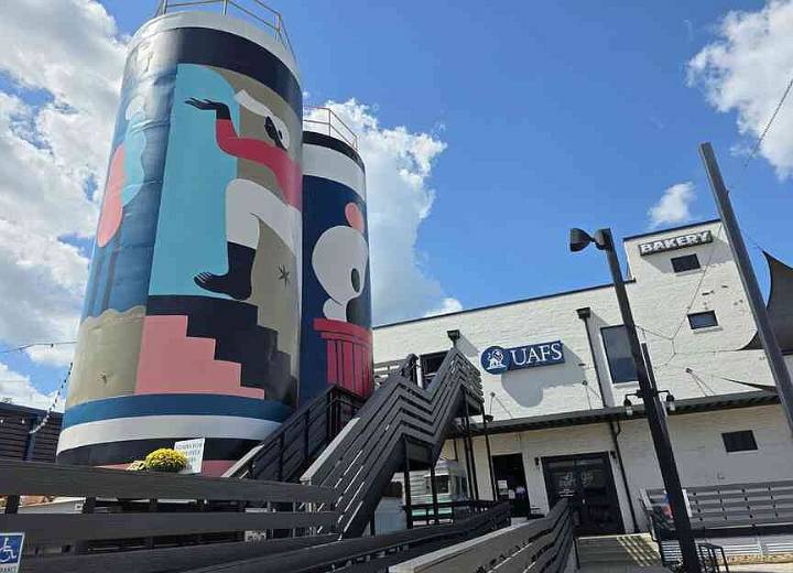 UAMS graduate students featured at UAFS Research Den on Dec. 4 in the Bakery District