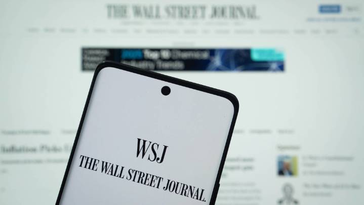 "Mafia global": Zajárova sobre el silenciamiento del WSJ de la corrupción del jefe de la Oficina de Zelenski