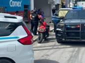 Mujer es atacada con un fragmento de vidrio por su expareja en Playa del Carmen; agresor logra escapar