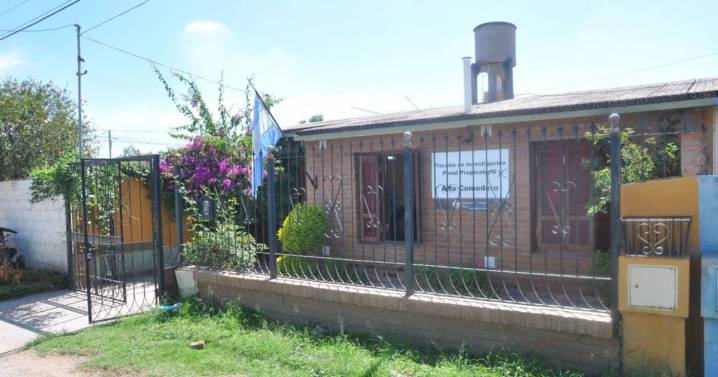 Apuñaló a una mujer tras un enfrentamiento en la calle